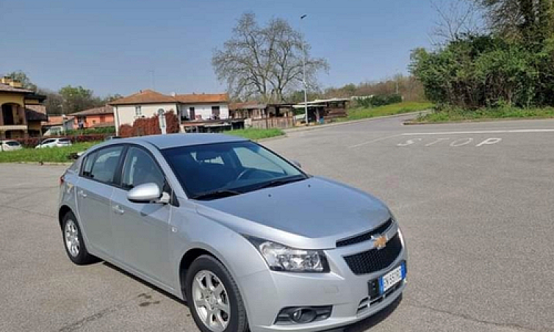 Chevrolet Cruze...