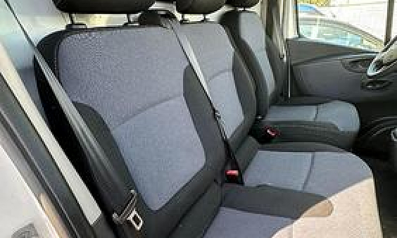 Opel Vivaro 2.0 Dies...