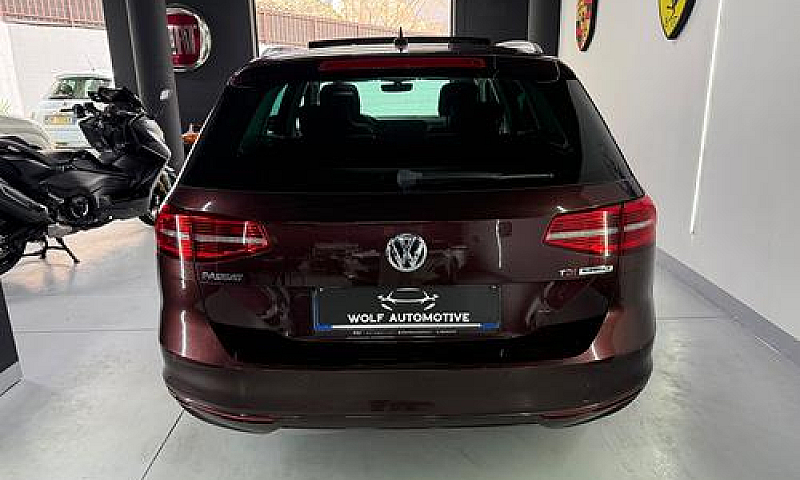 Volkswagen Passat Va...