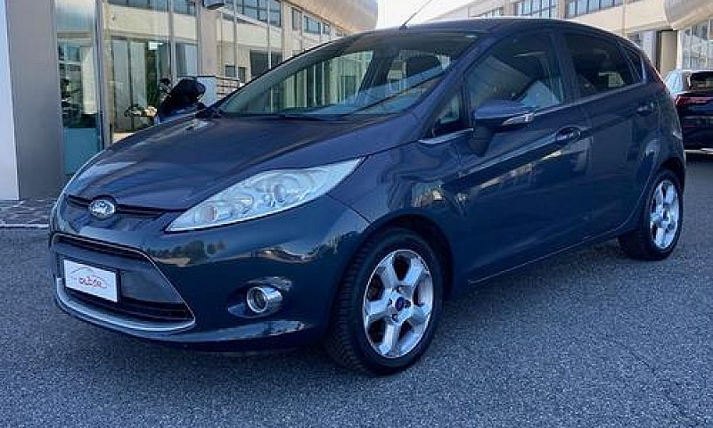 Ford Fiesta 1.2 60Cv...