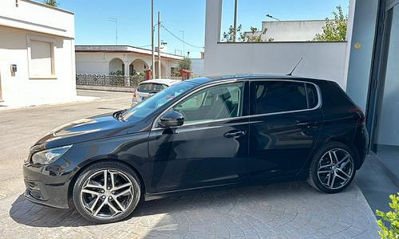 Peugeot 308 Berlina ...