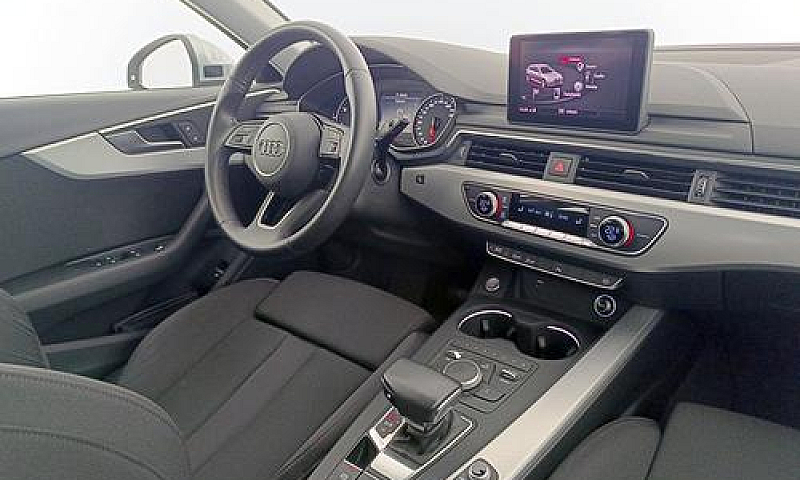 Audi A4 Avant 35 2.0...