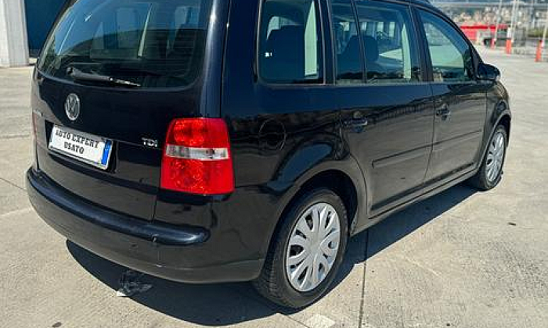 Volkswagen Touran 2....