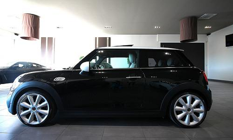 Mini Cooper S...