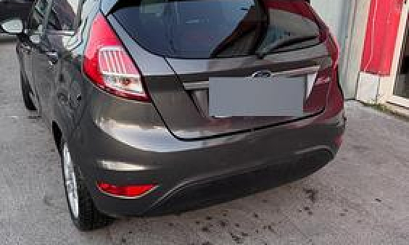 Ford Fiesta Mk7B Tit...