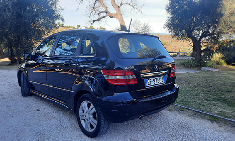 Mercedes Classe B200...