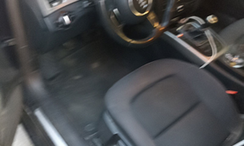 Audi A4 Advance 177 ...