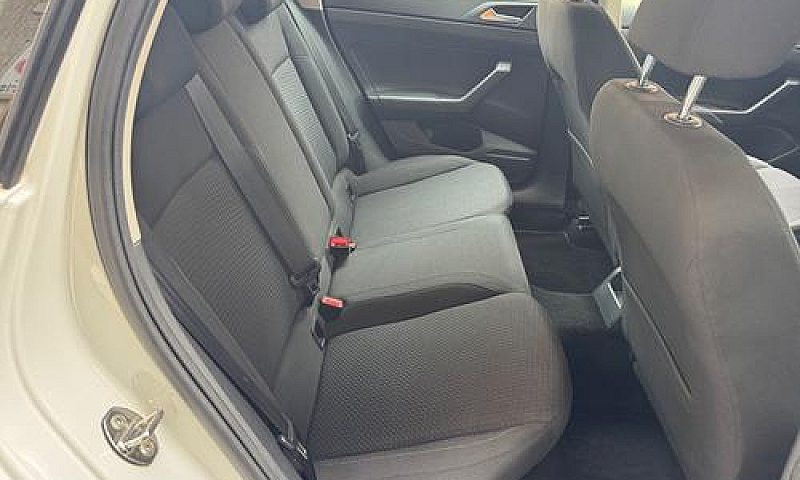 Volkswagen Polo 1.6 ...