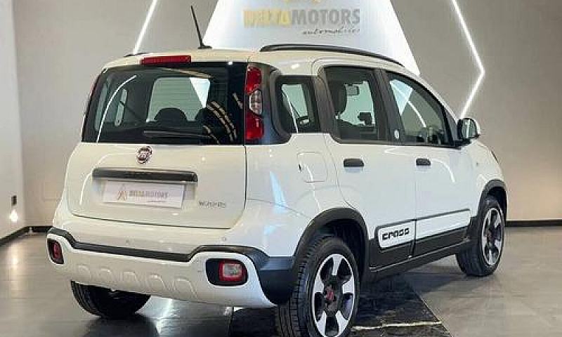 Fiat Panda 1.0 Hybri...