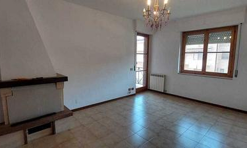 Appartamento A Ascia...