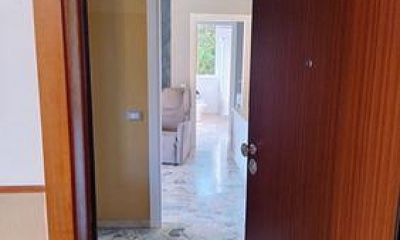 Trilocale Con Box, C...