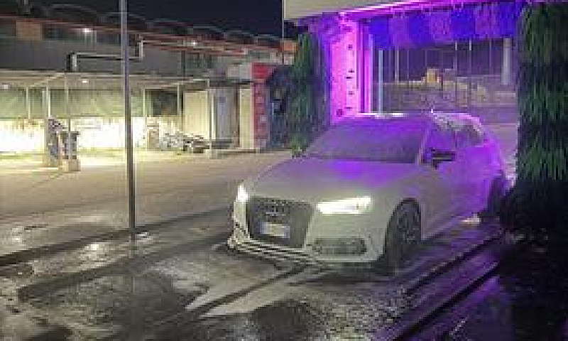 Audi A3...