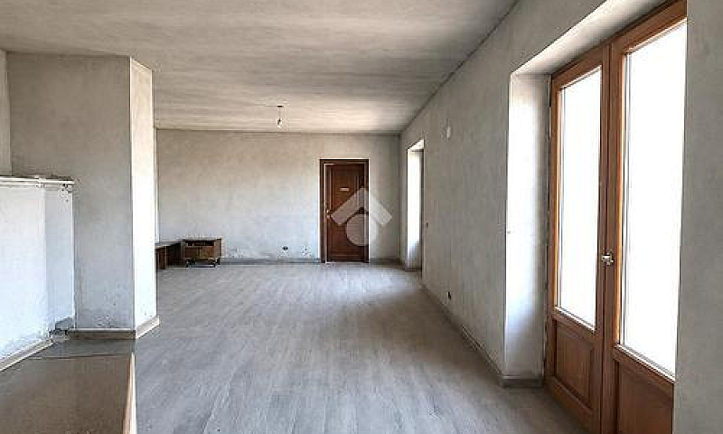 3 Locali A Rignano F...