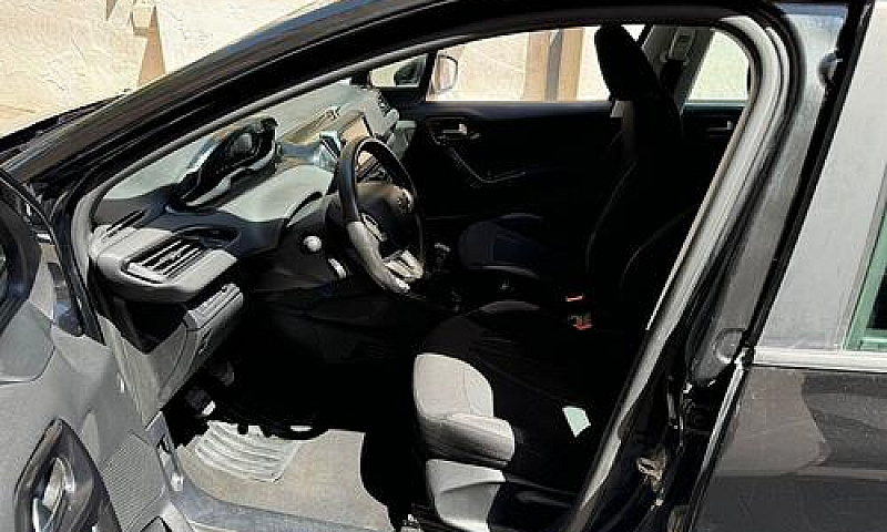 Peugeot 208 1.2 Vti ...