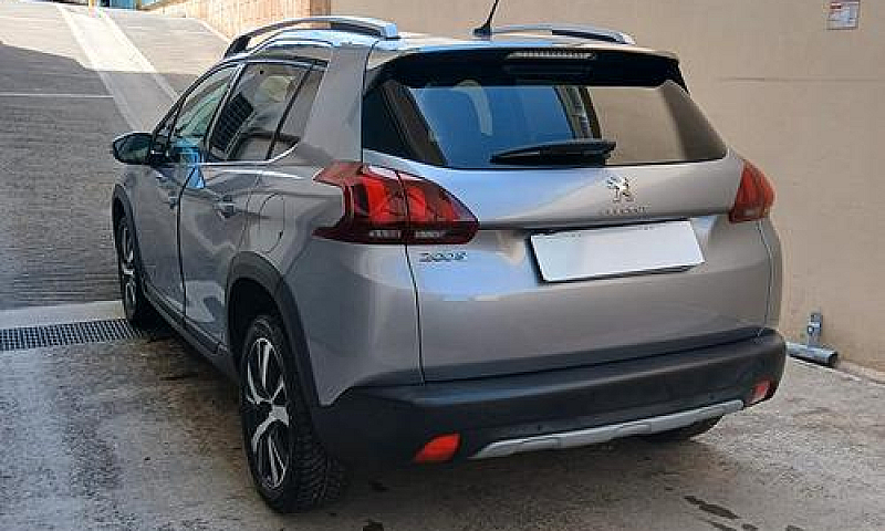 Peugeot 2008 Bluehdi...
