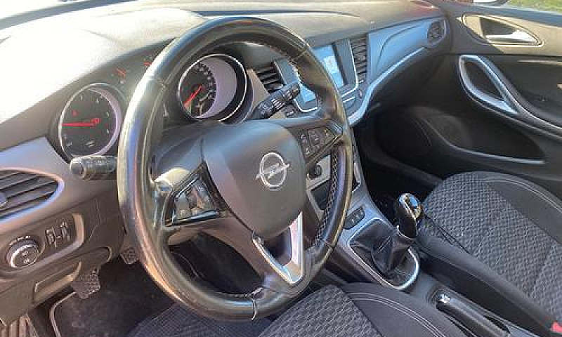 Opel Astra 1.6 Cdti ...
