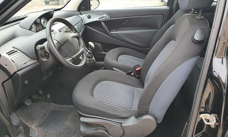 Lancia Ypsilon 1.2 B...