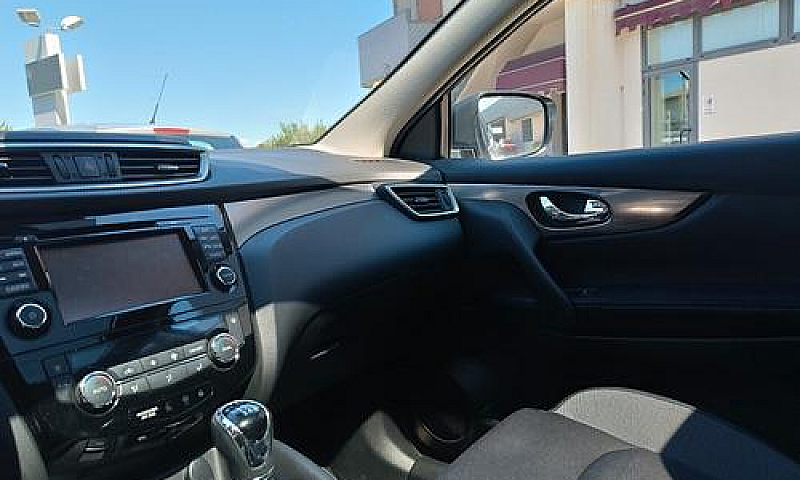 Nissan Qashqai 1.6 D...