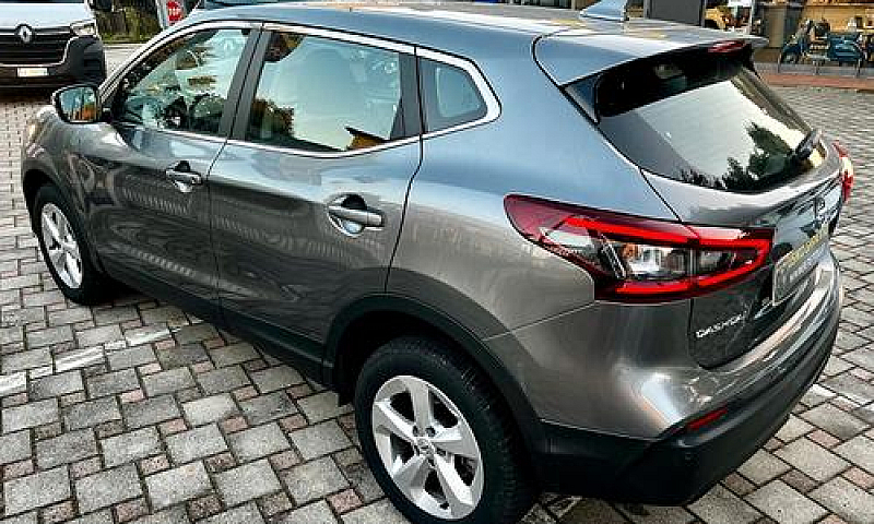 Nissan Qashqai 1.5 D...