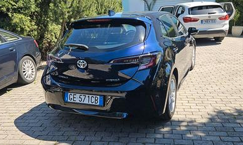 Toyota Corolla 1.8 H...