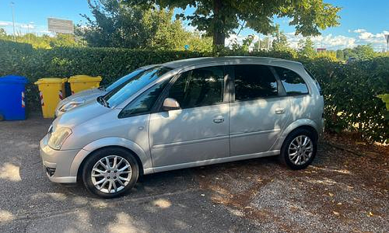 Opel Meriva...