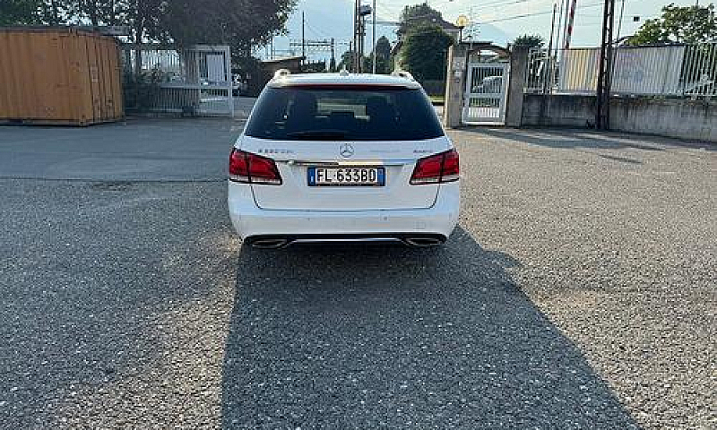 Mercedes-Benz E 250 ...