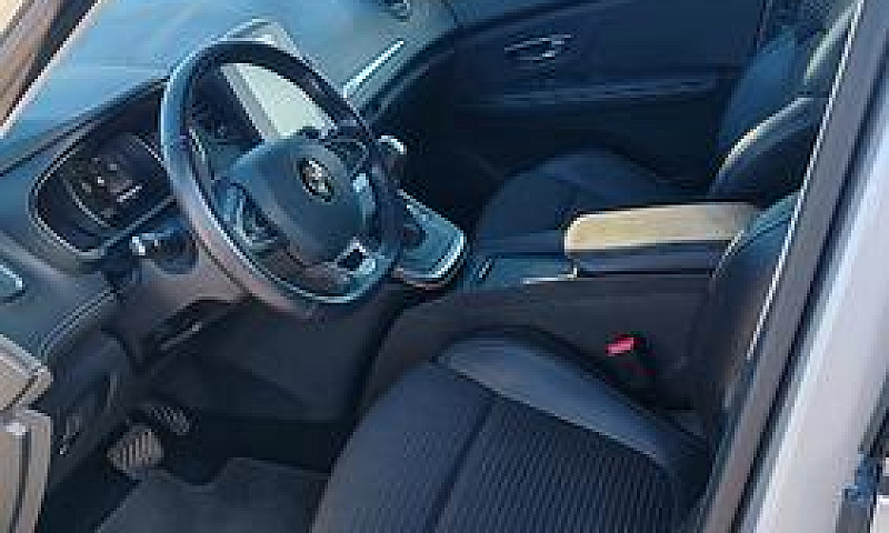 Renault Scenic 1.5 D...