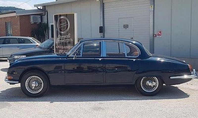 Jaguar S-Type 3.4S -...