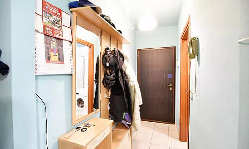 Laives: Bilocale Con...