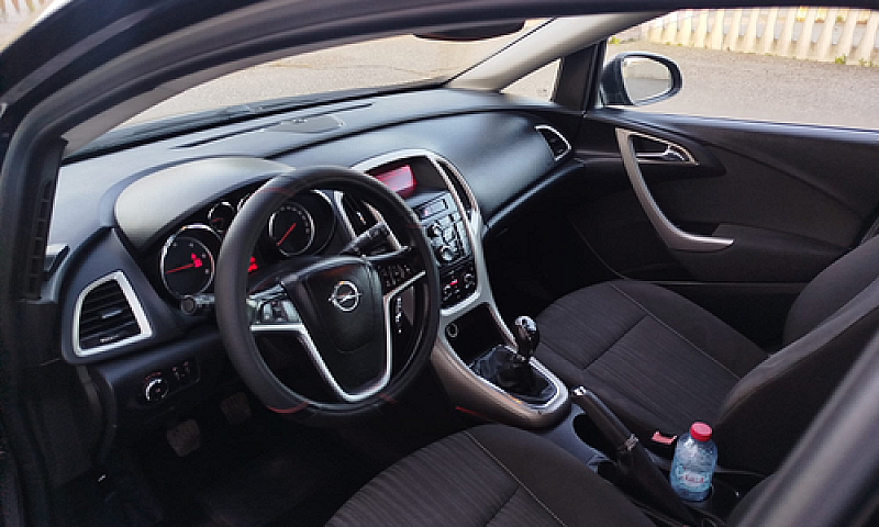 Opel Astra Diesel 20...