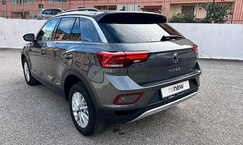 Volkswagen T-Roc 2.0...