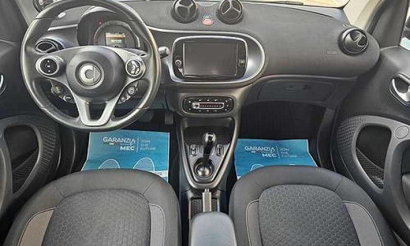 Smart Fortwo Eq Pass...