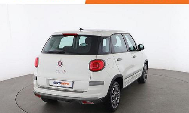 Fiat 500L Aw42437...