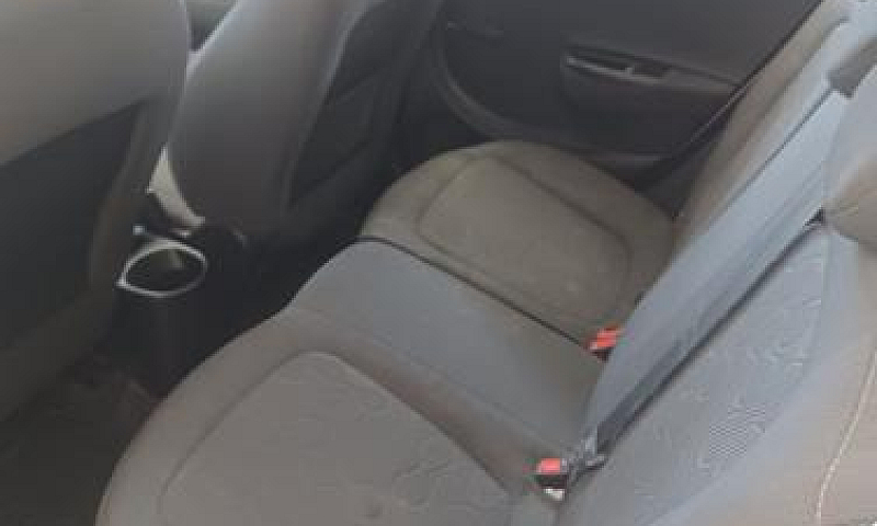 121188 Km Hyundai I2...