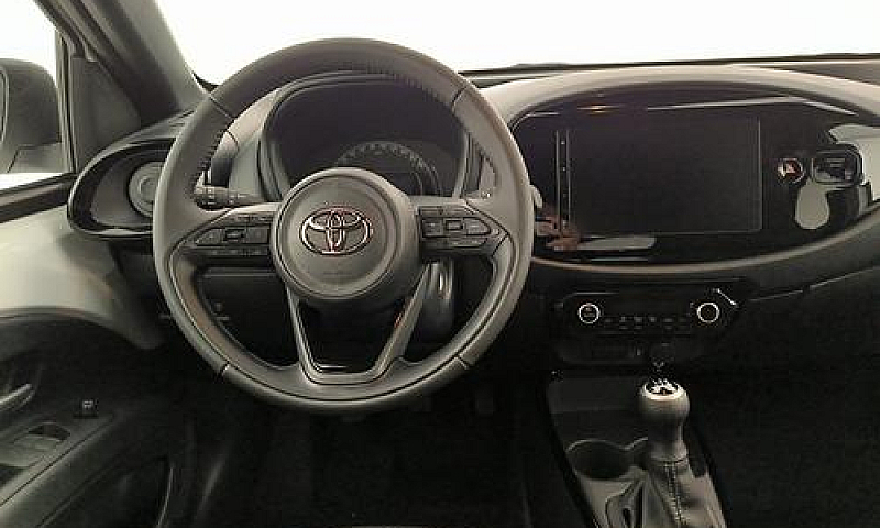Toyota Aygo X 1.0 Tr...