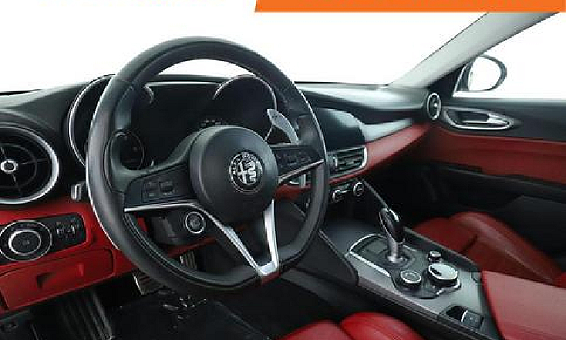 Alfa Romeo Giulia Zd...