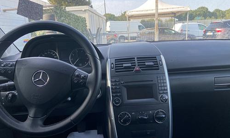 Mercedes A 160 2010 ...