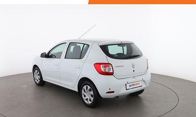Dacia Sandero Dy9863...