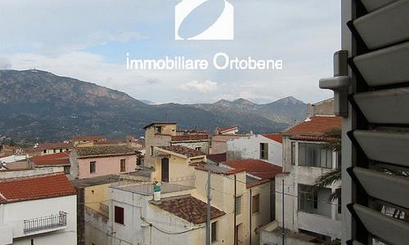 Casa Singola In Cent...