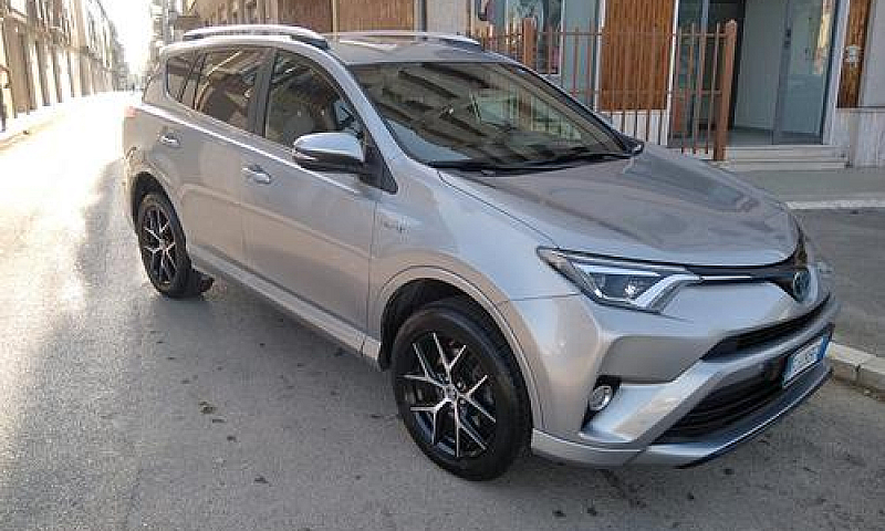 Toyota Rav-4 Hybrid...