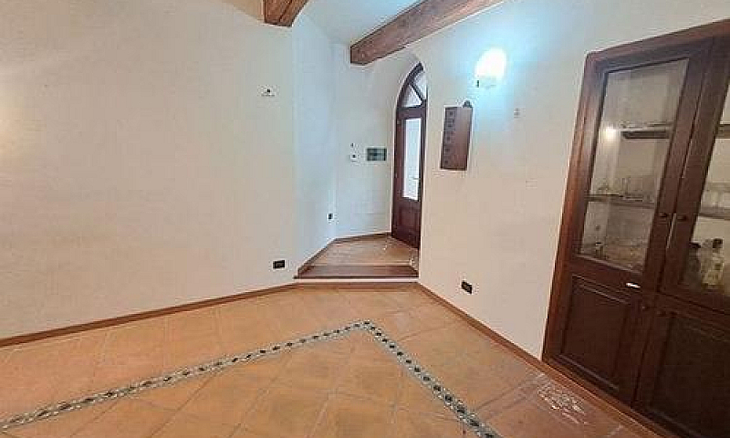 Catanzaro - Via Poer...