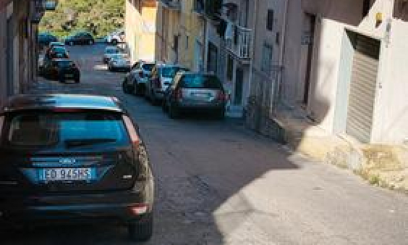 Vendi Appartamento...