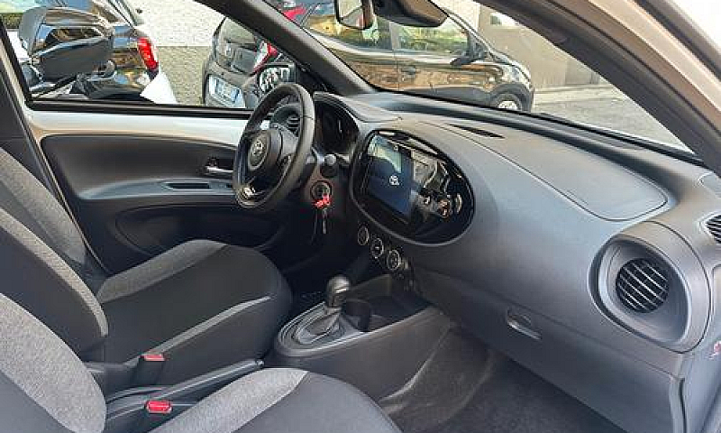 Toyota Aygo X 1.0 5P...