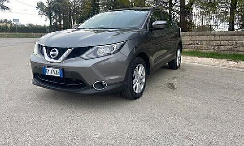 Nissan Qashqai 1.5...
