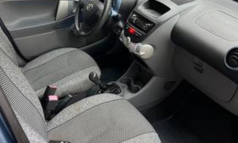 Toyota Aygo 2008...