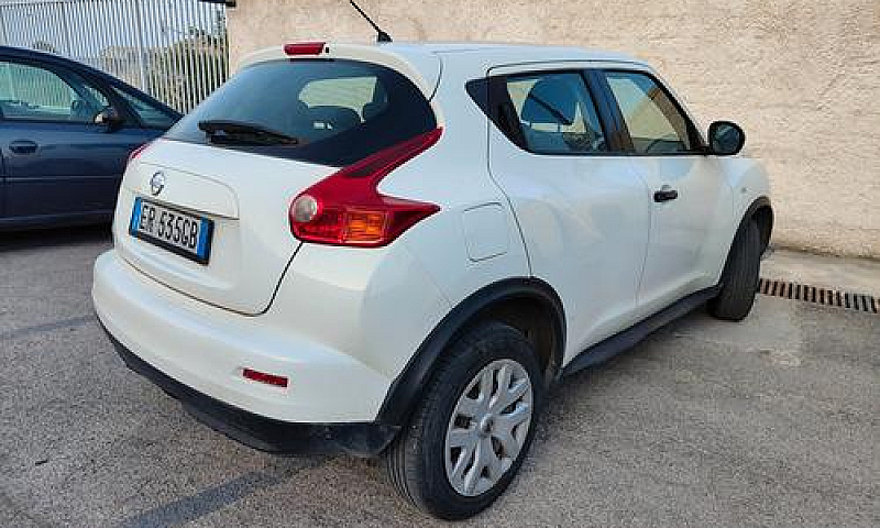 Nissan Juke 1.6 Visi...