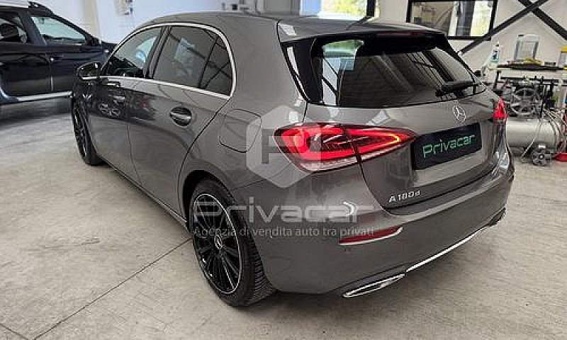 Mercedes A 180 D Aut...