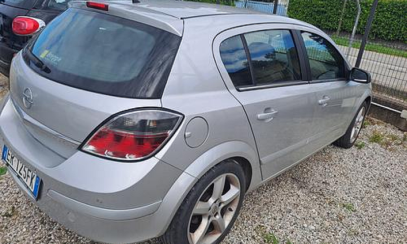 Opel Astra 1.6 16V V...