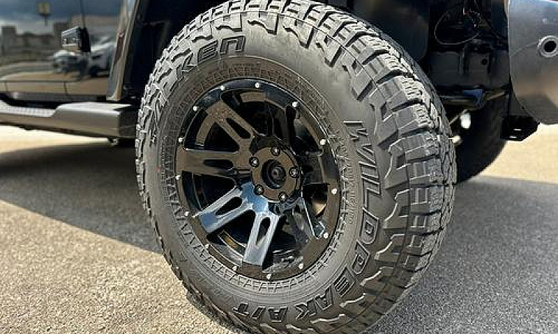 Jeep Wrangler Unlimi...