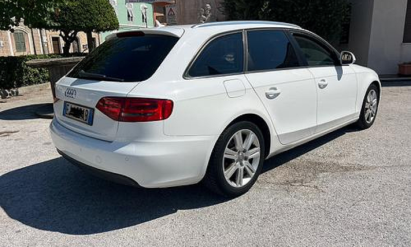 Audi A4 2.0 Tdi S-Li...